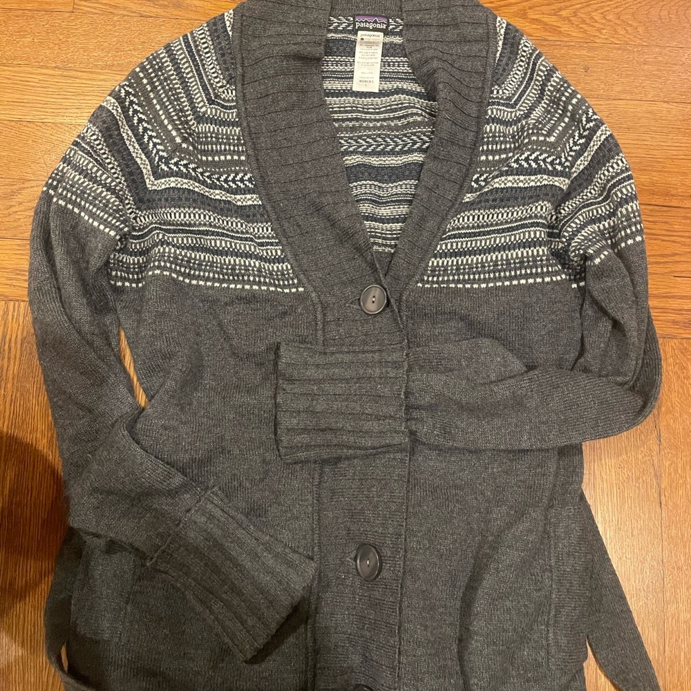 Patagonia Charcoal and Cream Knit Sweater cardigan